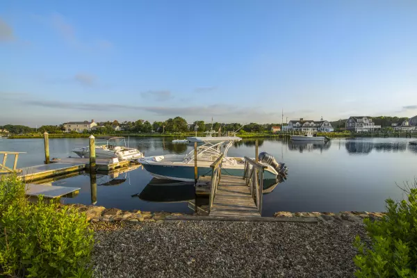 Centerville, MA 02632,103 Long Beach Road