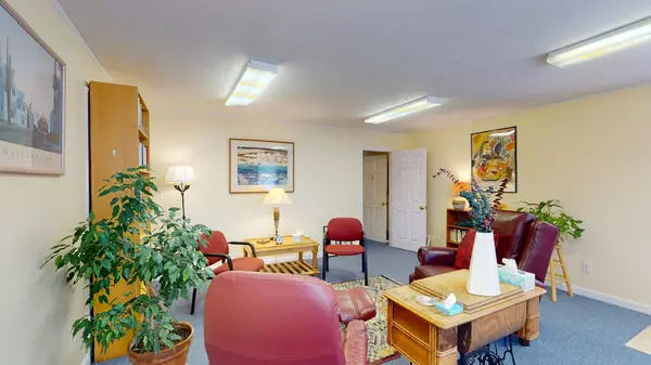 Brewster, MA 02631,3937 Main Street