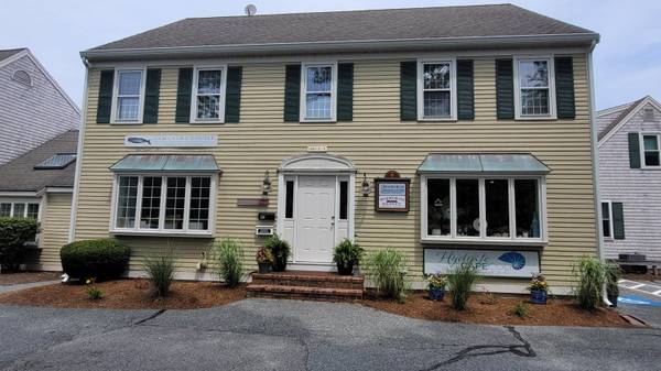 Centerville, MA 02632,1645 Falmouth Road #7E