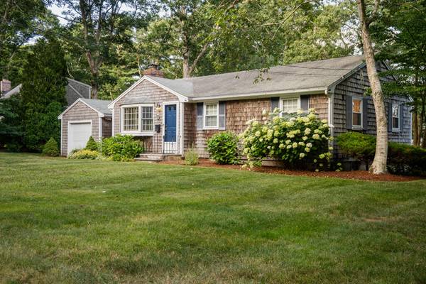 Centerville, MA 02632,76 Longfellow Drive