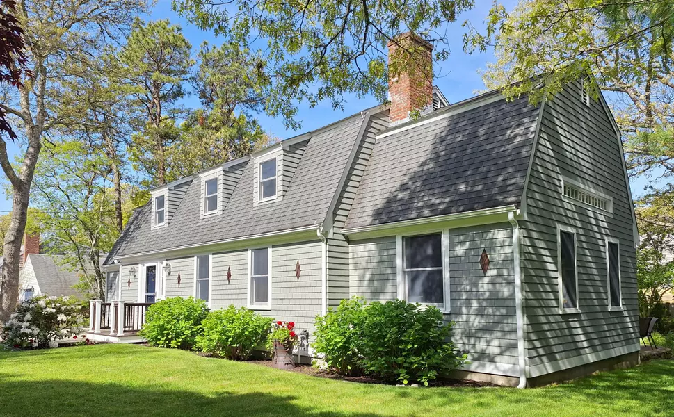 179 Robbins Street, Osterville, MA 02655