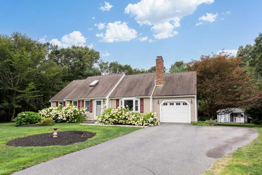 11 Sarah Lawrence Road, Sandwich, MA 02563