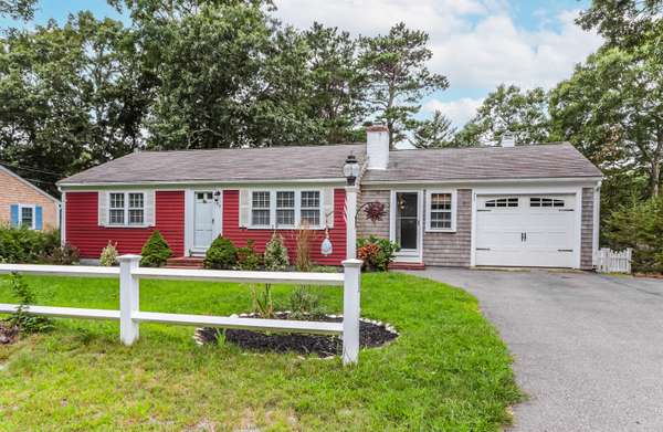 53 Graces Way, South Dennis, MA 02660