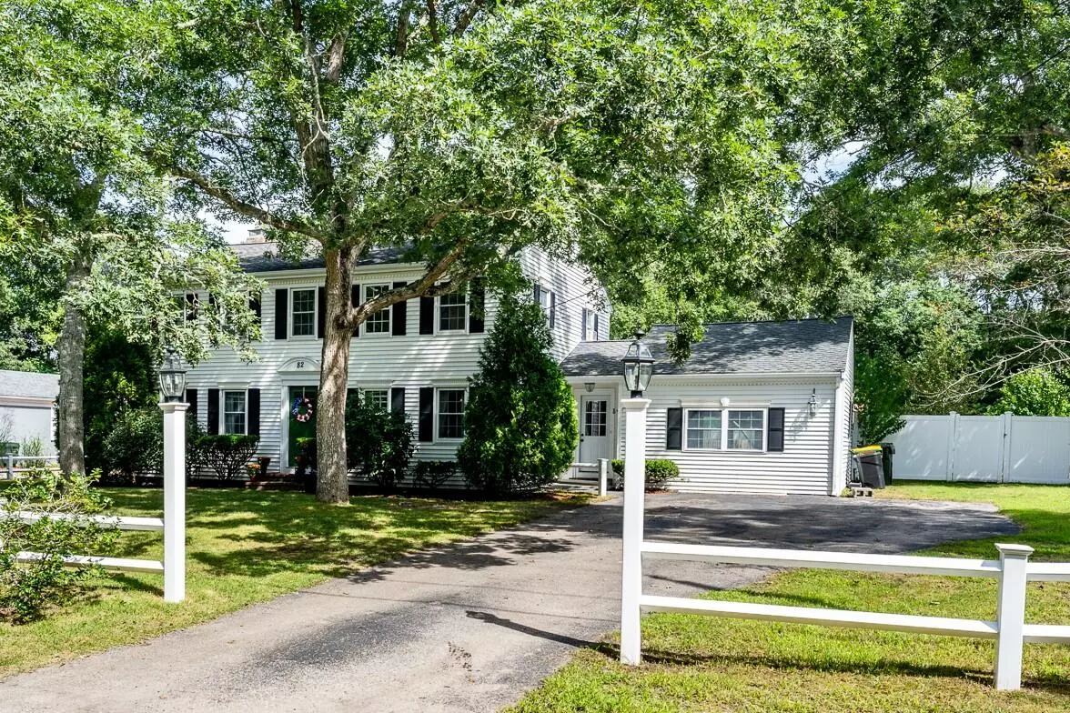 Centerville, MA 02632,82 Skunknet Road