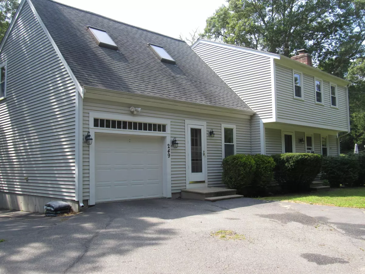 Centerville, MA 02632,249 Ames Way
