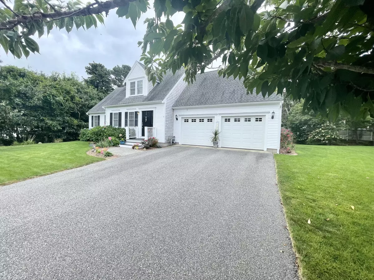 South Yarmouth, MA 02664,3 Doves Wing Road