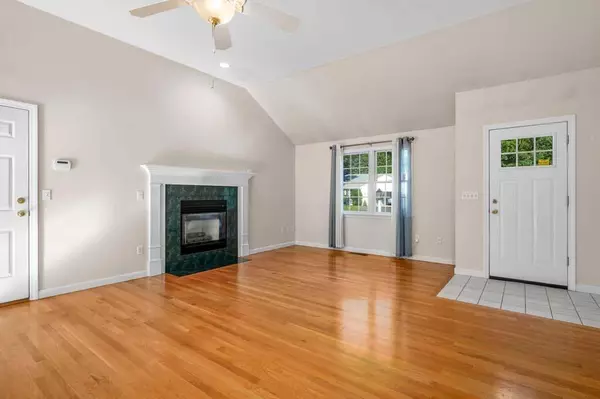 Centerville, MA 02632,21 Micah Hamlin Road