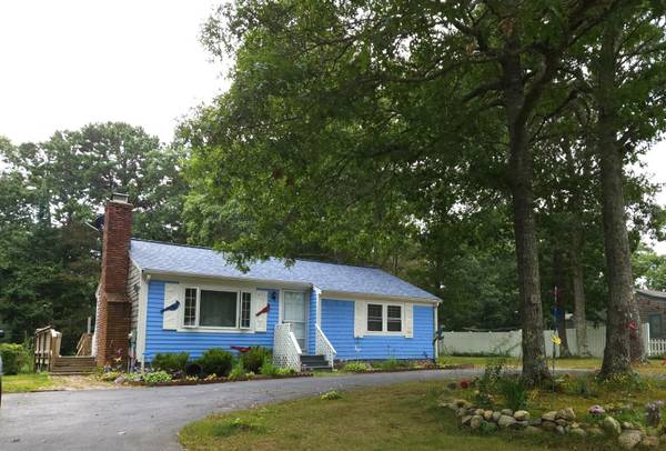 5 Guild Road, Forestdale, MA 02644