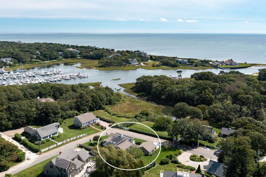 10 Colonial Way, Harwich Port, MA 02646