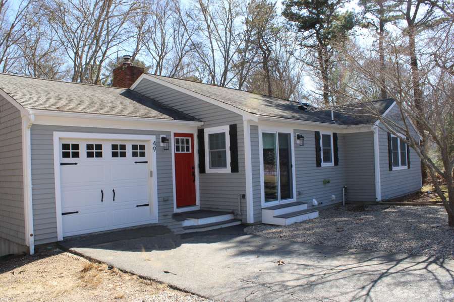 49 N Precinct Road, Centerville, MA 02632