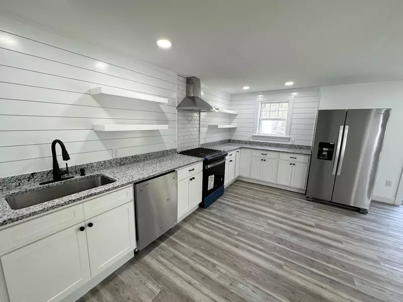 963 Intonti Way, Eastham, MA 02642