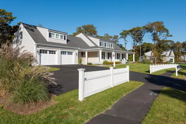 15 Bascom Hollow, Harwich, MA 02645