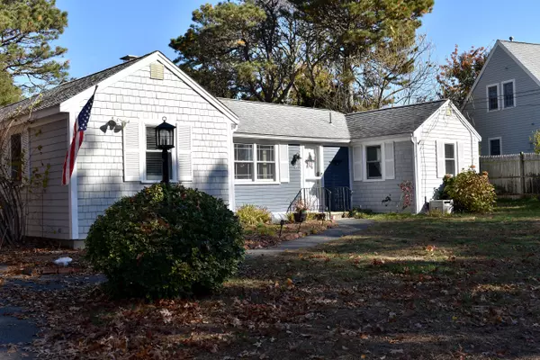 West Yarmouth, MA 02673,10 Wisteria Road