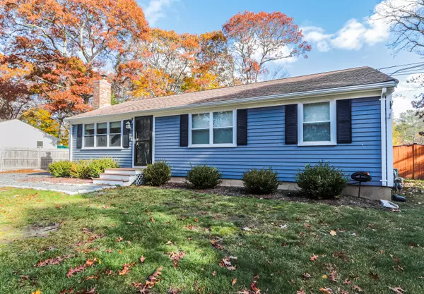 48 Kennedy Circle, Hyannis, MA 02601