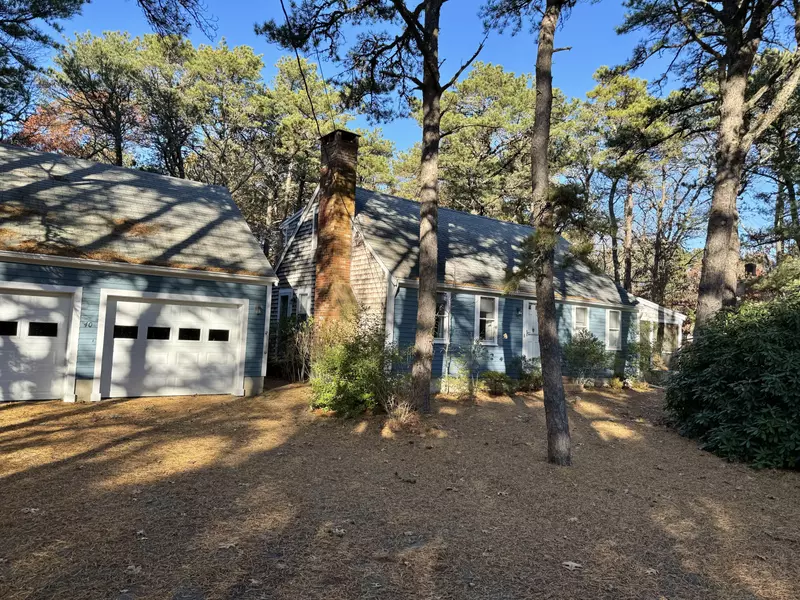 40 Woodland Way, Eastham, MA 02642