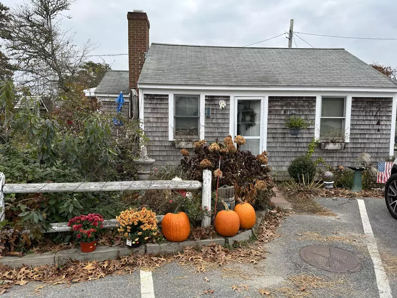 205 Lower County Road #1, Dennis Port, MA 02639