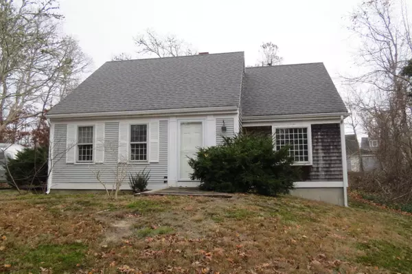 33 Old Colony Road, Harwich, MA 02645