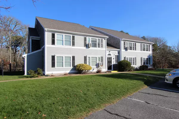 2 Englewood Drive #E-2, Harwich, MA 02645