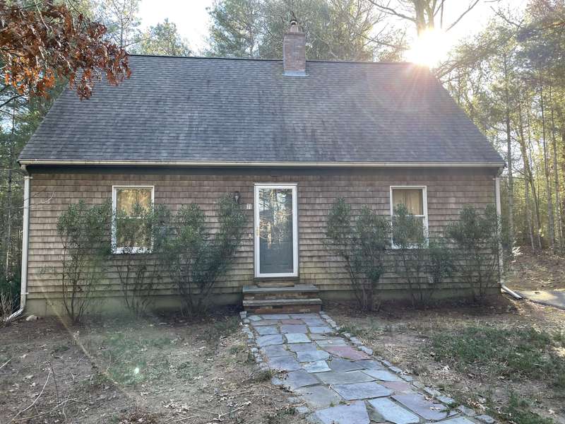 11 Viber Lane, East Falmouth, MA 02536