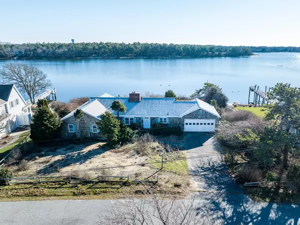 60 Grandview Drive, South Yarmouth, MA 02664