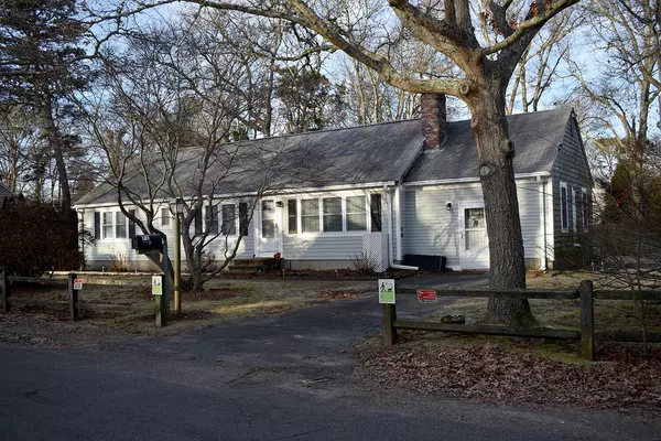 71 Old Strawberry Hill Road, Hyannis, MA 02601