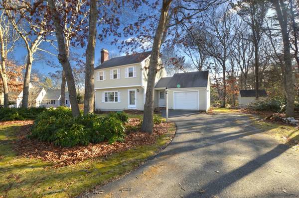 Forestdale, MA 02644,36 Greenhouse Road