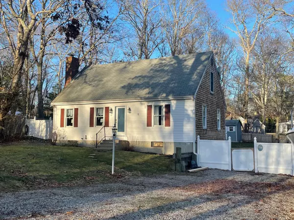 40 Briar Patch Lane,  Mashpee,  MA 02649