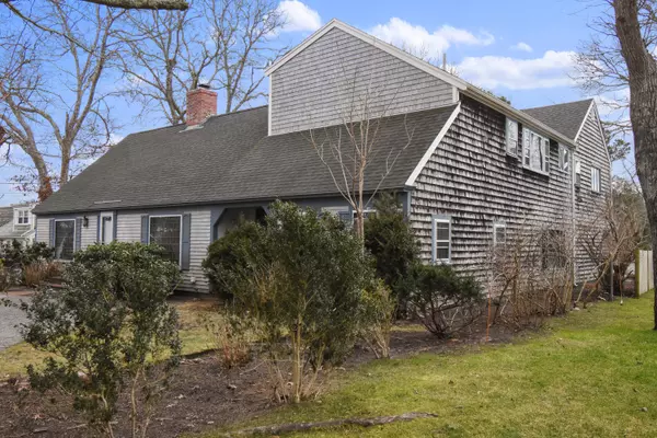 South Yarmouth, MA 02664,17 Bass River Road