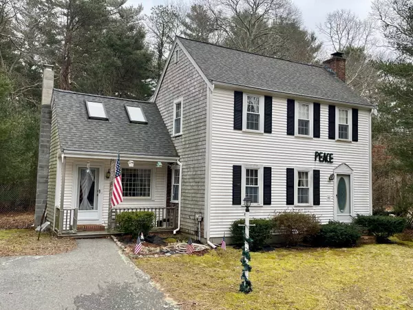 140 Bridle Path, Marstons Mills, MA 02648