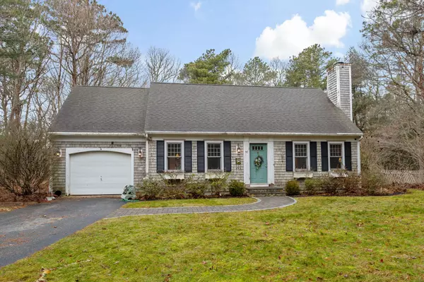 58 Liberty Lane, Marstons Mills, MA 02648