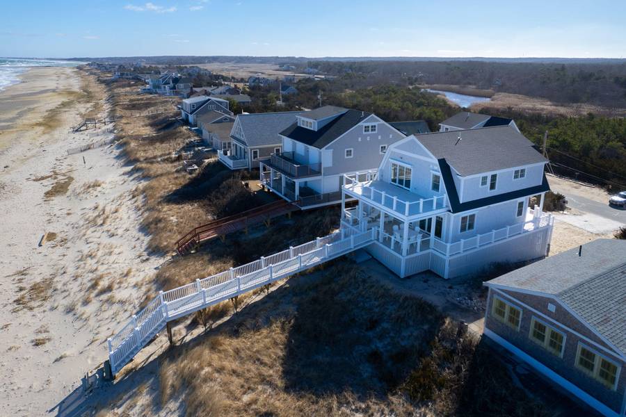 95 N Shore Boulevard, East Sandwich, MA 02537