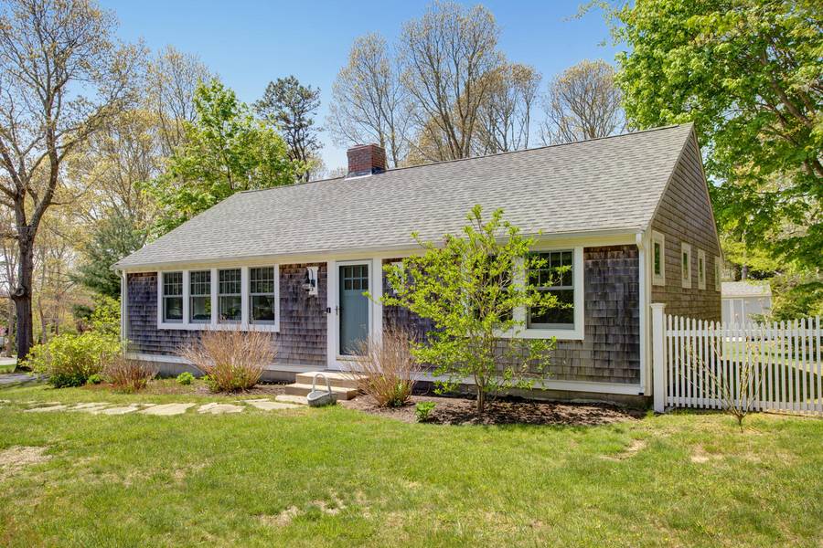 172 Bellavista Drive, Pocasset, MA 02559