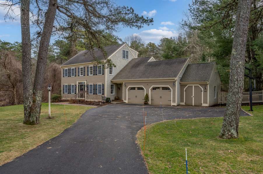 11 Buxus Shores Circle, Sandwich, MA 02563