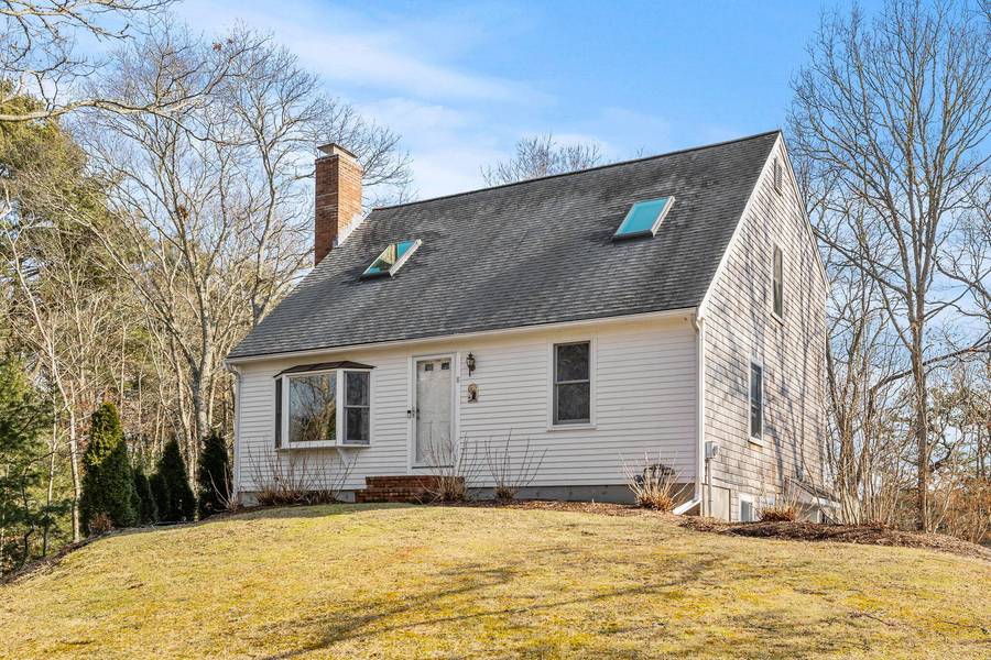 8 Moon Compass Lane, Sandwich, MA 02563