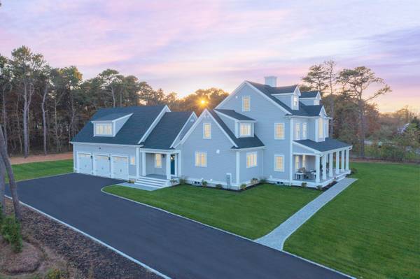 East Sandwich, MA 02537,10 Norse Pines Drive