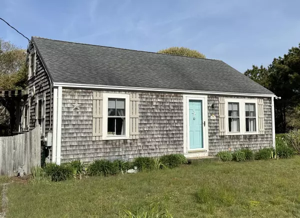 10 Bayside Court, Eastham, MA 02642