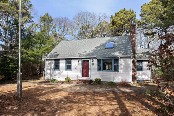 335 Oak Leaf Road, Eastham, MA 02642