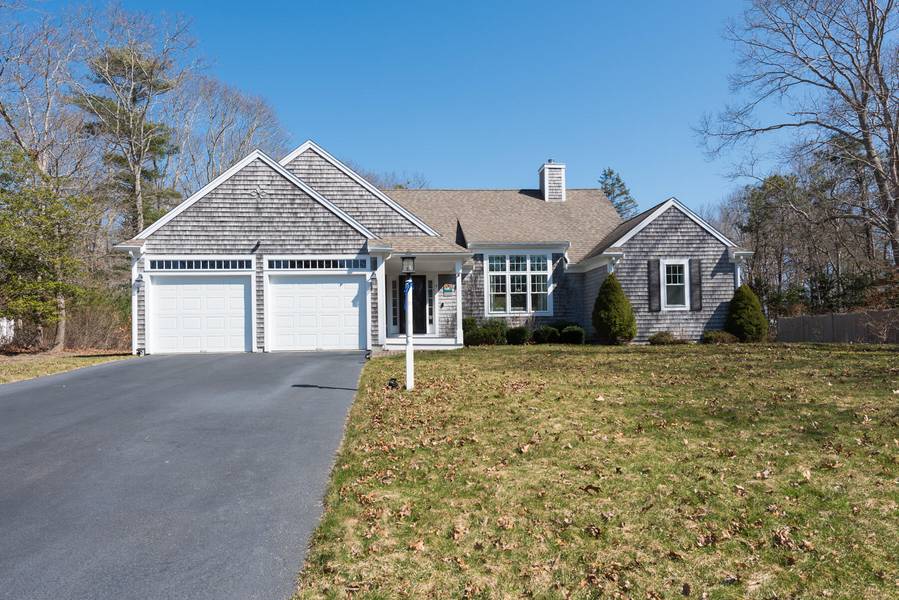 4 Patricks Way, Forestdale, MA 02644