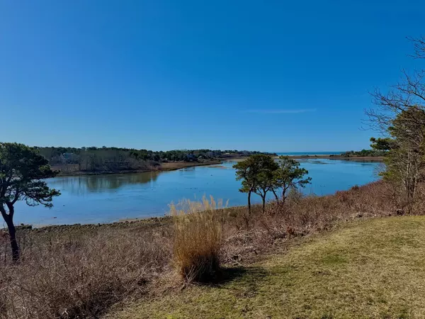 Chatham, MA 02633,65 Geranium Drive