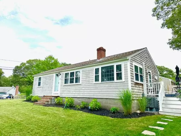 South Dennis, MA 02660,2 Ebb Road
