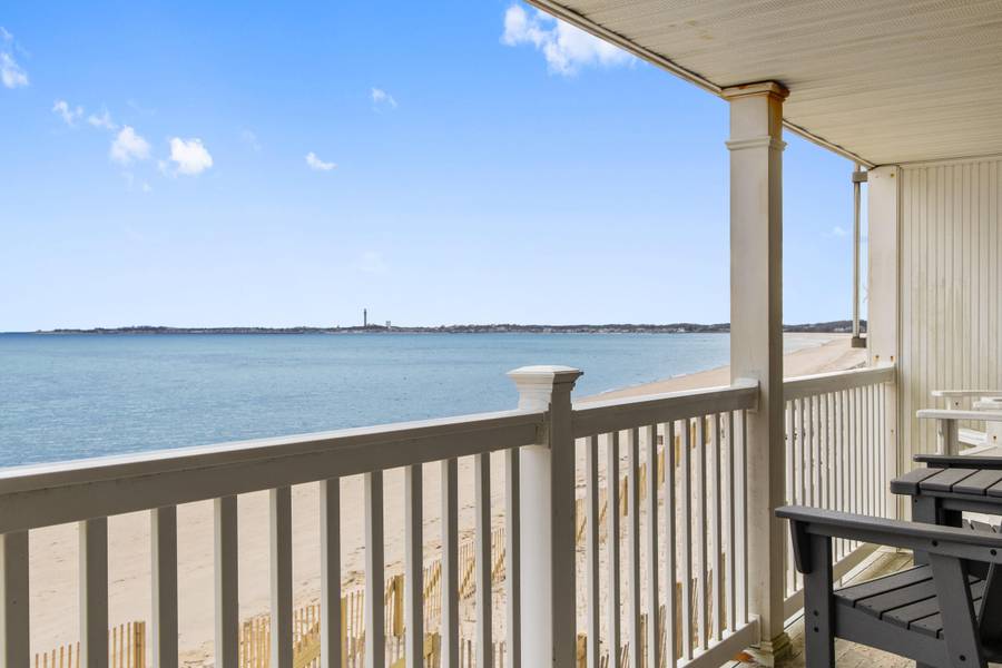 544 Shore Road #4, Truro, MA 02666