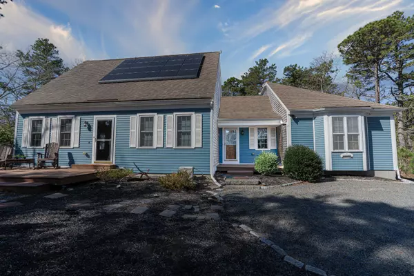 12 Cranberry Trail, Harwich, MA 02645