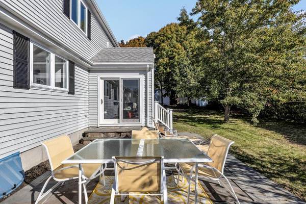 Cotuit, MA 02635,7 Oxford Drive