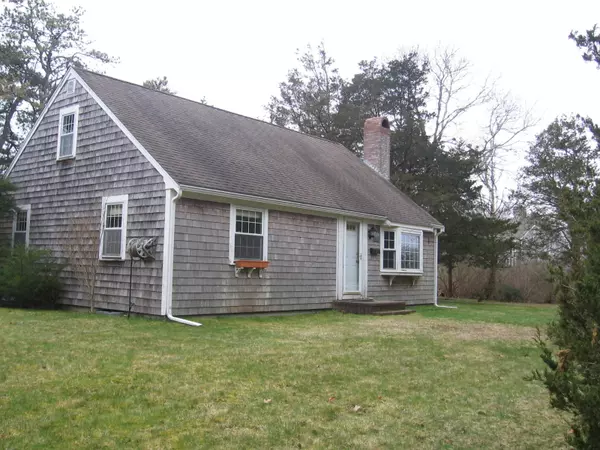 2 Carleton Drive, East Sandwich, MA 02537