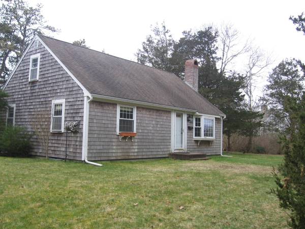 2 Carleton Drive,  East Sandwich,  MA 02537