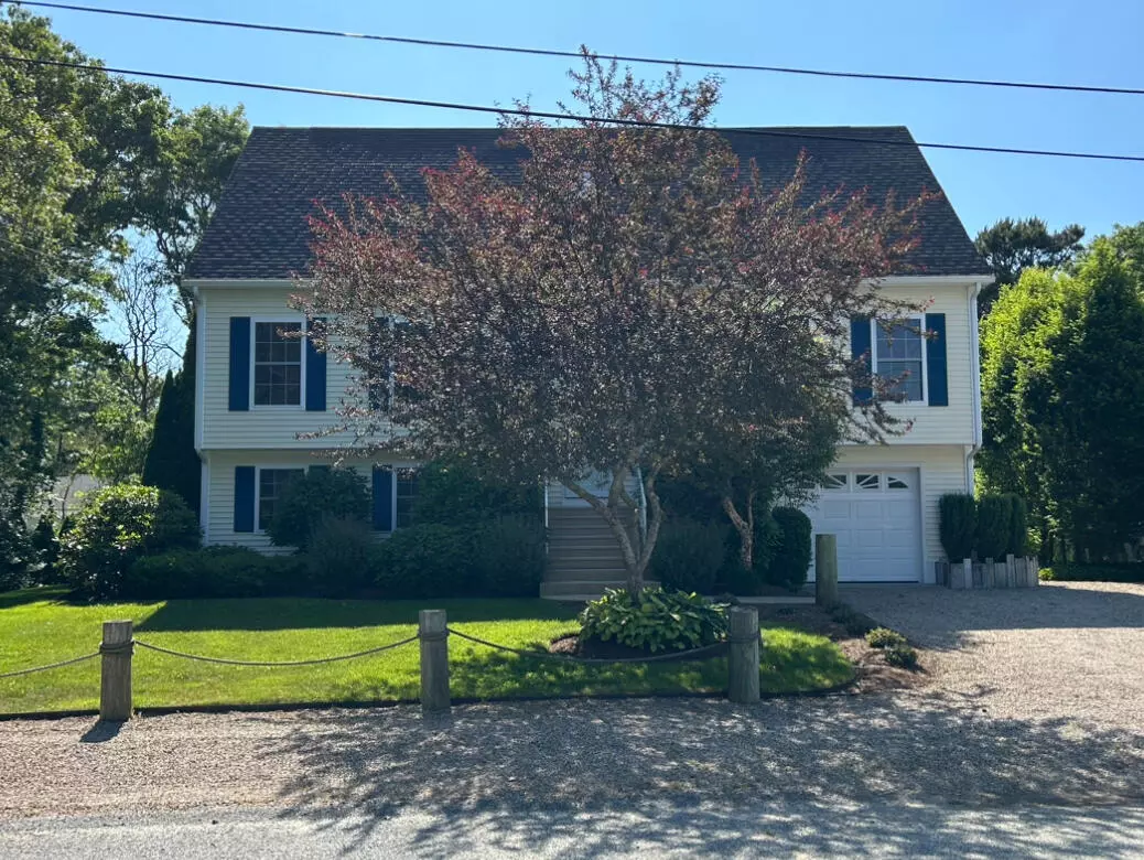 South Yarmouth, MA 02664,15 Lyndale Road