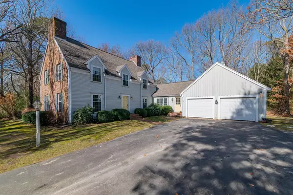 6 Great Hills Drive, East Sandwich, MA 02537