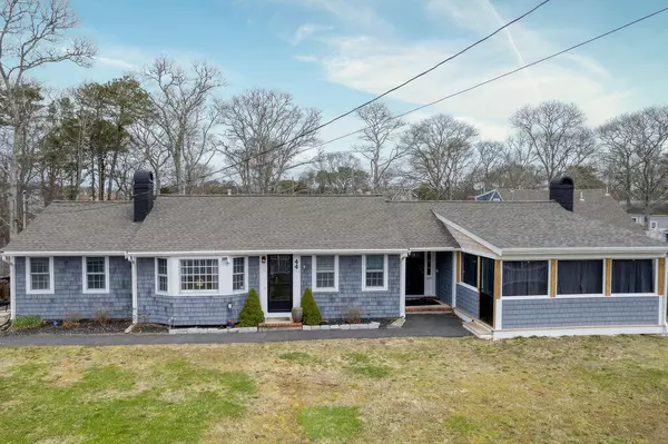 44 Howes Rd, South Yarmouth, MA 02664