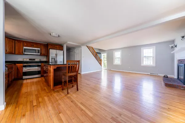 South Dennis, MA 02660,7 Welling Tree Drive