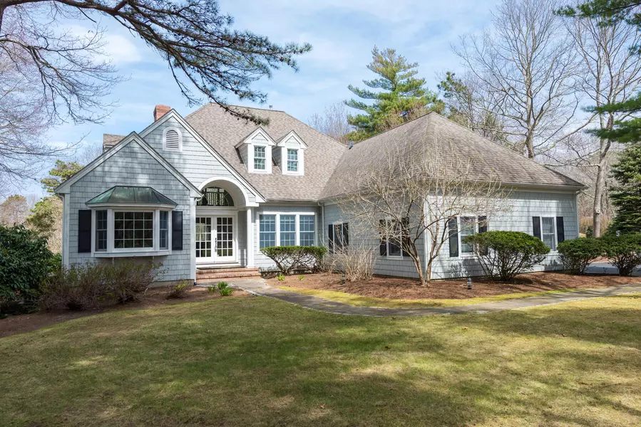 1 Ivy Lane, Sandwich, MA 02563